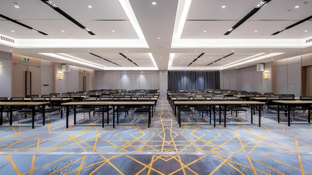 Echarm Hotel Wuzhou Wangcheng Plaza Longmumiao Sanzongfu エクステリア 写真