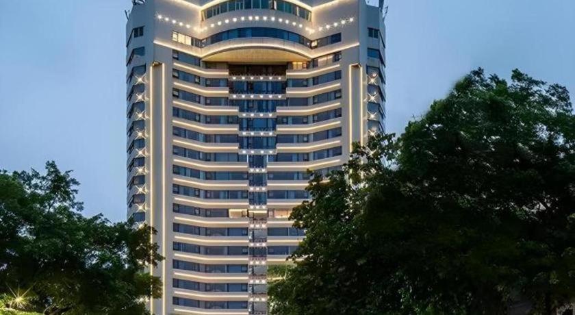 Echarm Hotel Wuzhou Wangcheng Plaza Longmumiao Sanzongfu エクステリア 写真
