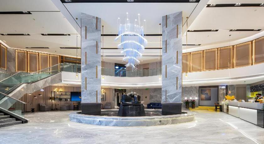 Echarm Hotel Wuzhou Wangcheng Plaza Longmumiao Sanzongfu エクステリア 写真