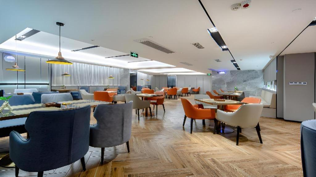 Echarm Hotel Wuzhou Wangcheng Plaza Longmumiao Sanzongfu エクステリア 写真